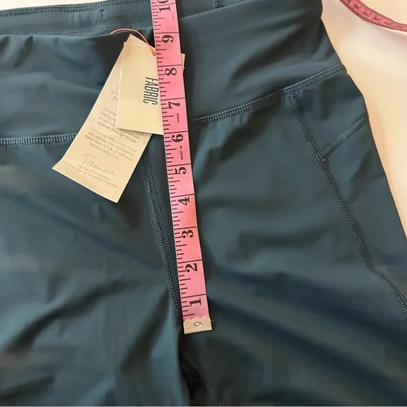 Sweaty Betty Lot Of 2;Blue & Teal Zero Gravity Bum Sculpturing 7/8Leggings NWT M
